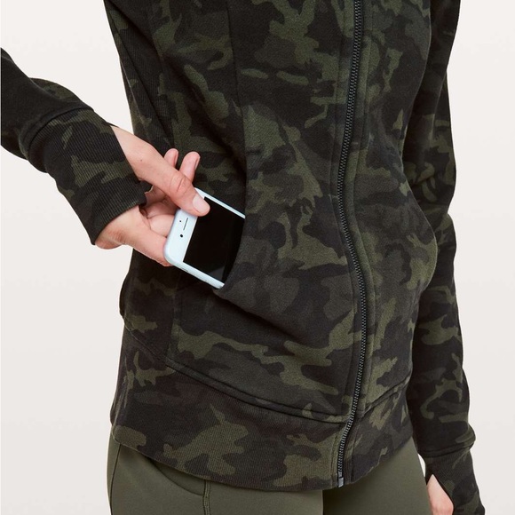 Lulu Lemon Scuba Hoodie - Picture 4 of 7